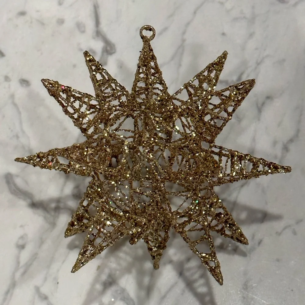 Pier 1 Star 18 Point Star Ornament Gold Glitter Metal Rate